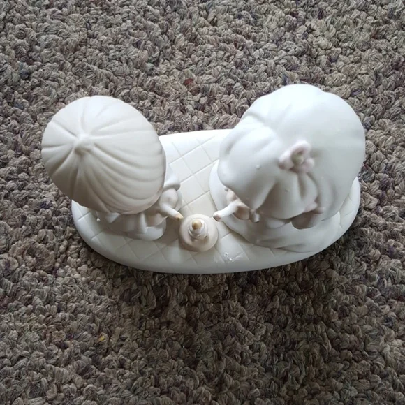 Precious Moments Collection - Picture 3 of 5